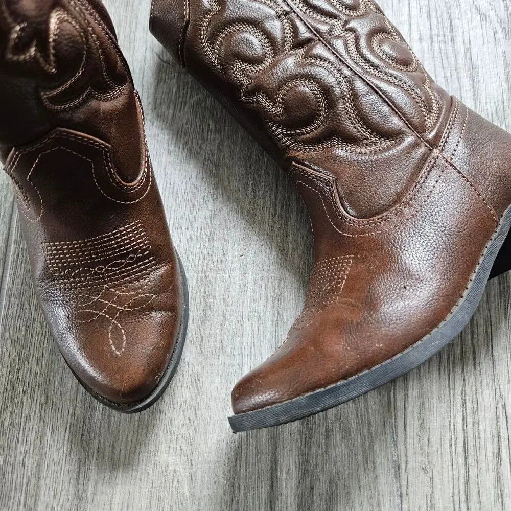 Kids Brown Embroidered Western Cowboy Boots – Size 2